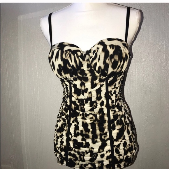 Guess Corset back top - Picture 1 of 2